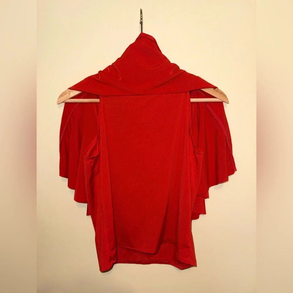 Red Ruffle Off-Shoulder Top | S-M - Picture 4 of 6